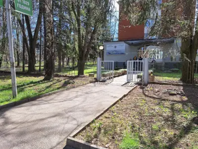 Технически колеж към ТУ-София, база Ботевград