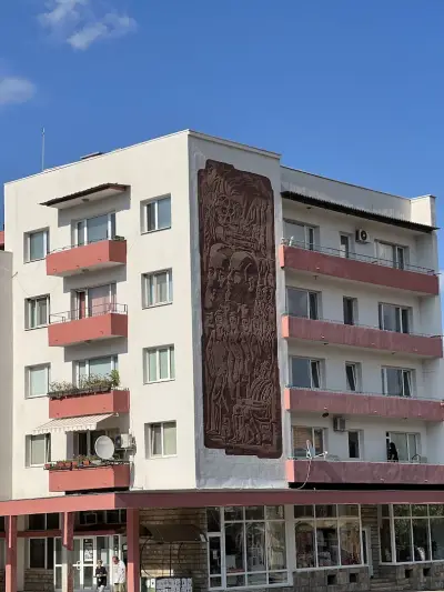 НОТАРИУС ЕЛЕНА ПЕТРОВА (589)