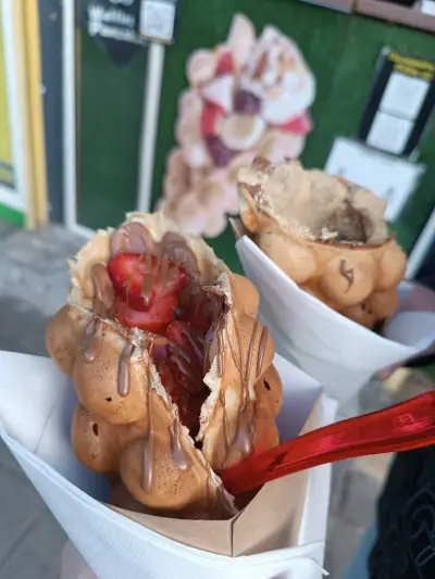 33 Waffles and Pancakes (Sofia) - 33 Гофрети и палачинки Красно село