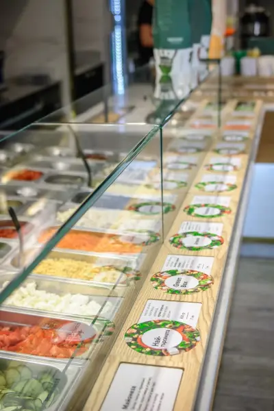 SALAD BOX RING MALL