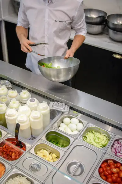 SALAD BOX RING MALL