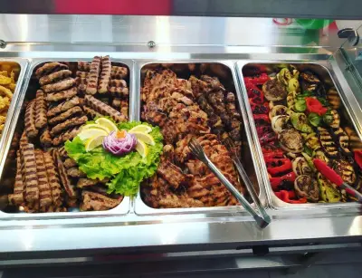 MOM'S FOOD