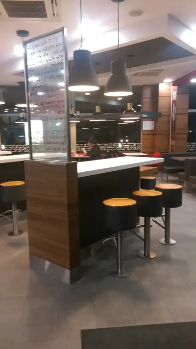 KFC Drive-thru