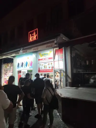 Yogi FastFood