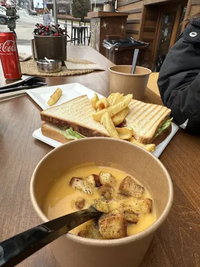 75’s Tasty