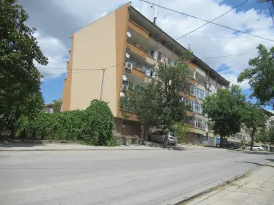 Средно училище „Христо Смирненски“
