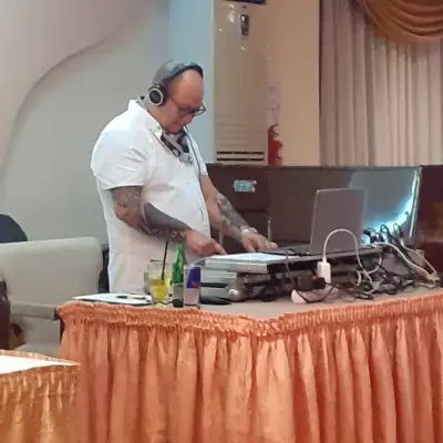 дисководещ DJ MORGAN