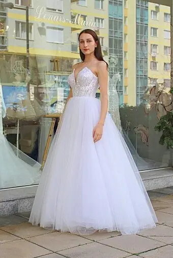 Сватбен Бутик "Lenars-Maria" Bridal