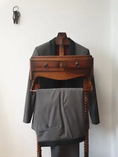 Brutale - Tailor-made suits bespoke and made to measure - Мъжки костюми, сватбени костюми, абитуриентски костюми