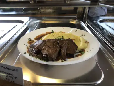 Кафене Гнездото