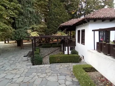 Лятна Градина "Калофер"