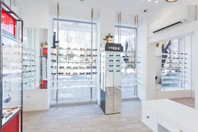 VARNAOPTICS
