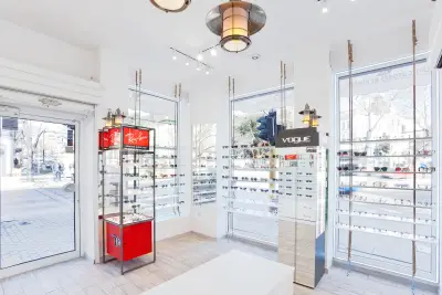 VARNAOPTICS