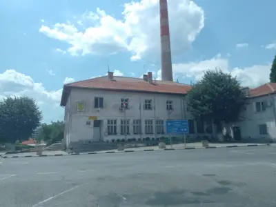 ОУ Васил Левски село Кърнаре