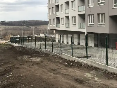 Чарлтон ЕООД