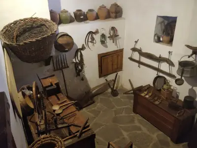 Етнографски и занаятчийски център "Сопотски еснафъ"