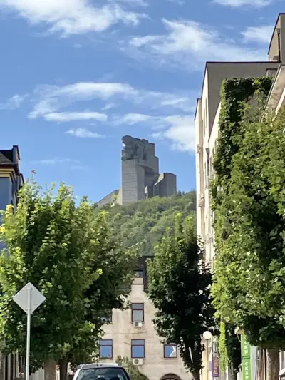 Раѝ