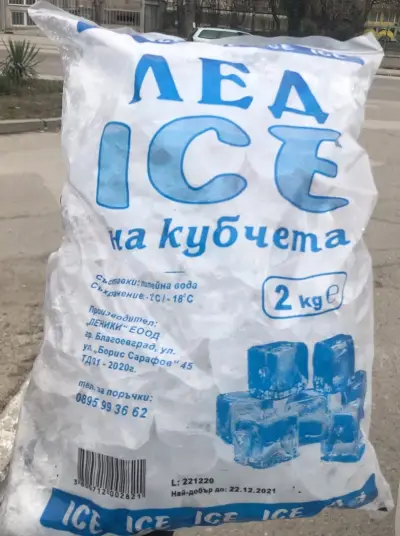 Лед на кубчета Леники Еоод