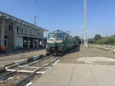 Автогара „Захарна фабрика“