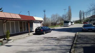 Автогара „Захарна фабрика“