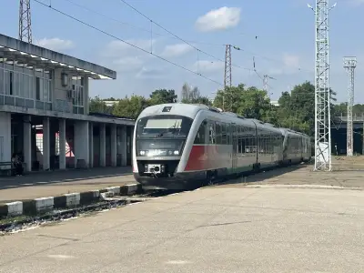 Автогара „Захарна фабрика“