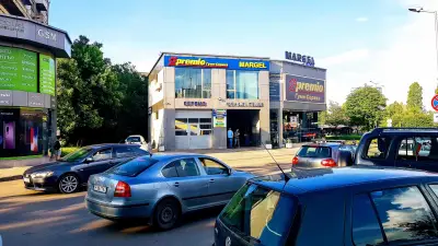 МАРГЕЛ Младост