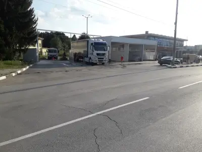 Авточасти и сервиз + пътна помощ + такси