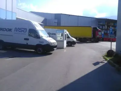 НЕЛАС АВТОЧАСТИ