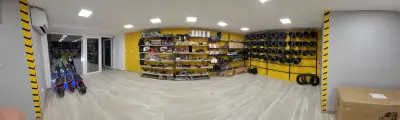 Power Shop - магазин за електрически тротинетки и скутери.
