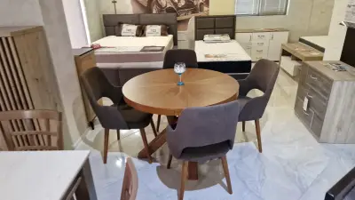 Мебелен магазин Smebel