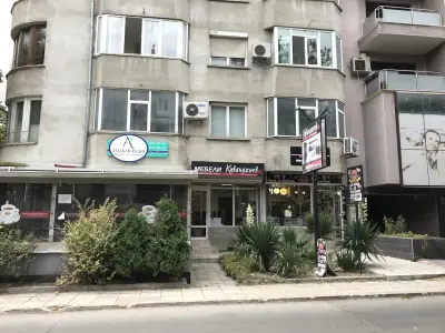Мебели Куванджиев