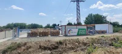 Сън Лес ЕООД /Склад дърва за огрев/