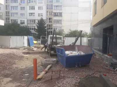 Контейнери за строителни отпадъци
