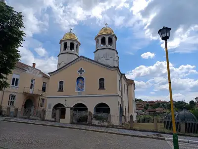 Храм "Света Богородица"