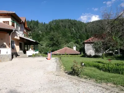 КЪЩА ПАНДУКОВ