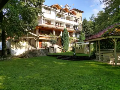 Хотел Райски кът
