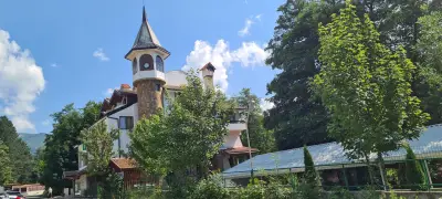 Хотел Райски кът