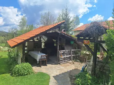Био ресторант с ферма Моравско село
