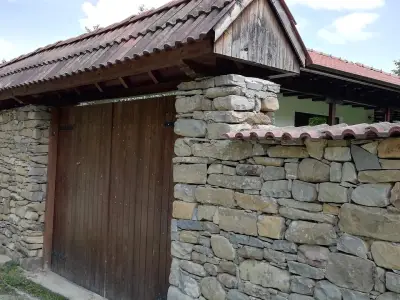 Roden Dom Guest House