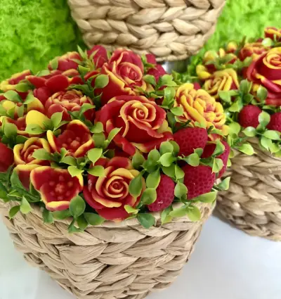Lyubomira Stoycheva Handmade