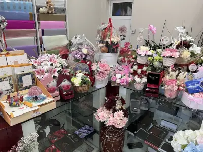 Магазин за подаръци и сувенири "АРТ Вълшебства-Айлис"