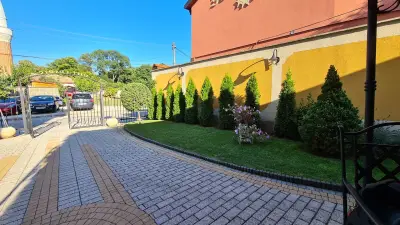 Вила Париж