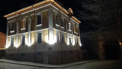 Вила Париж