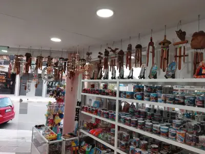 Магазин за сувенири “Тинки Луинки”