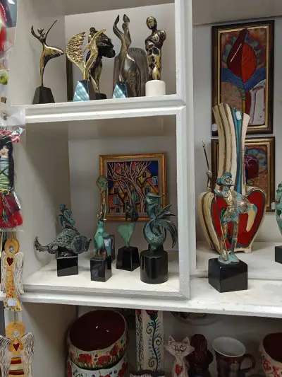 МЮ art shopМария Тодорова Юлия Атанасова
