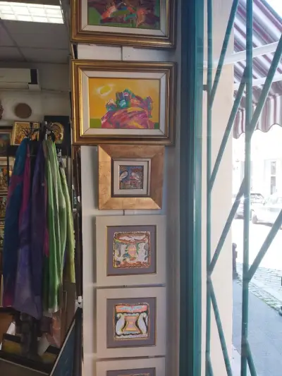 МЮ art shopМария Тодорова Юлия Атанасова