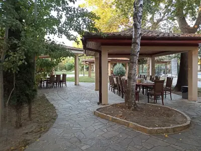Yaev Family Hotel