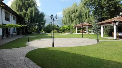 Yaev Family Hotel