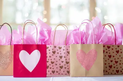 Eli Gifts