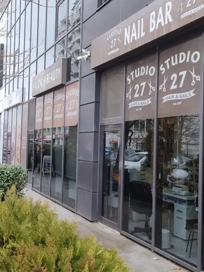 Studio 27